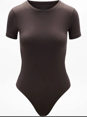 Athleta BodyMove short sleeve crew bodysuit Medium